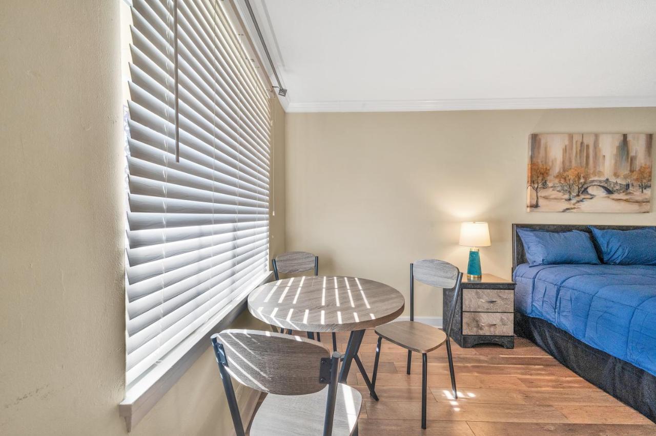 Residences At Windsor Charlotte Extérieur photo